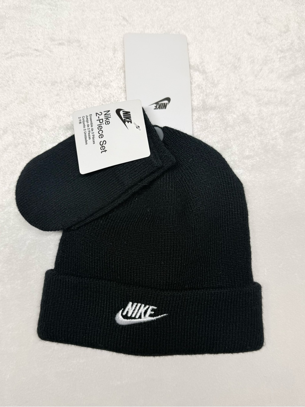 Nike Baby Black Knit Beanie and Mittens Set 12/24 months